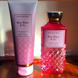 Bath and Bodyworks Set - Rosewater & Ivy - New